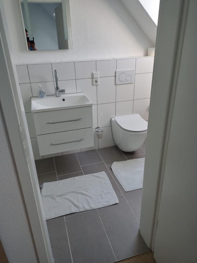 Modernes 21 m² Apartment modern, zentral Schortens Exterior foto