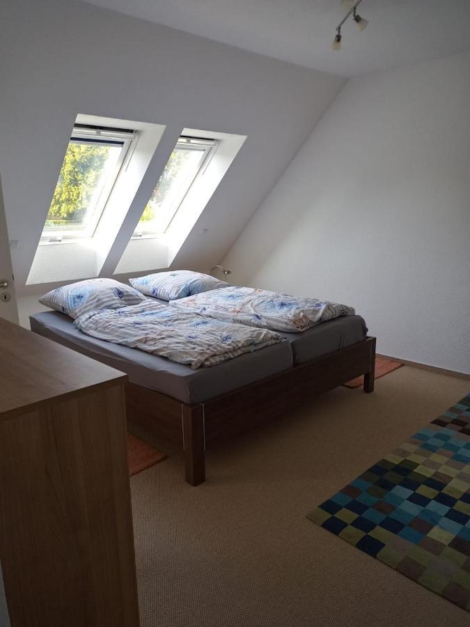 Modernes 21 m² Apartment modern, zentral Schortens Exterior foto